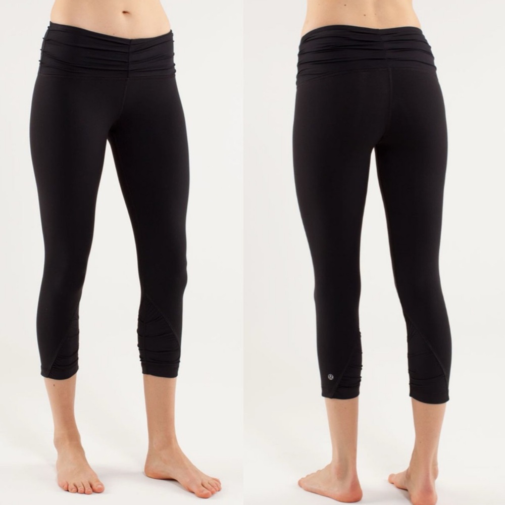 LULULEMON Embrace Crop Black Size 6